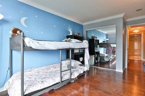 Photo 13 at 703 - 410 Queens Quay W, Waterfront Communities C1, Toronto