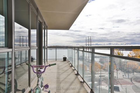 Photo 18 at 703 - 410 Queens Quay W, Waterfront Communities C1, Toronto