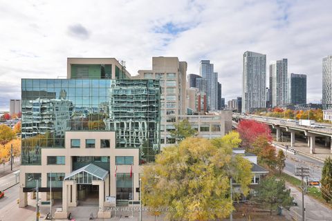 Photo 21 at 703 - 410 Queens Quay W, Waterfront Communities C1, Toronto