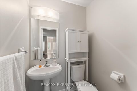 Photo 21 at 157 Cherokee Drive, Maple, Vaughan