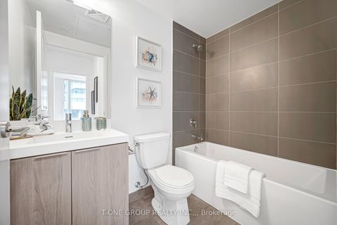 Photo 32 at 808 - 8 WIDMER Street, Waterfront Communities C1, Toronto