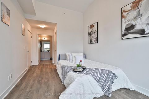 Photo 26 at 414 - 2489 Taunton Road, RO River Oaks, Oakville