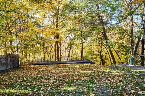 Photo 2 at 24 Larwood Boulevard, Cliffcrest, Toronto