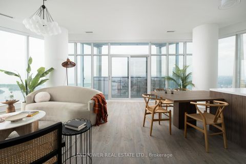 Photo 6 at 6210 - 10 York Street, Waterfront Communities C1, Toronto