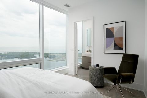 Photo 16 at 6210 - 10 York Street, Waterfront Communities C1, Toronto