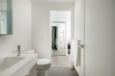 Photo 29 at 6210 - 10 York Street, Waterfront Communities C1, Toronto