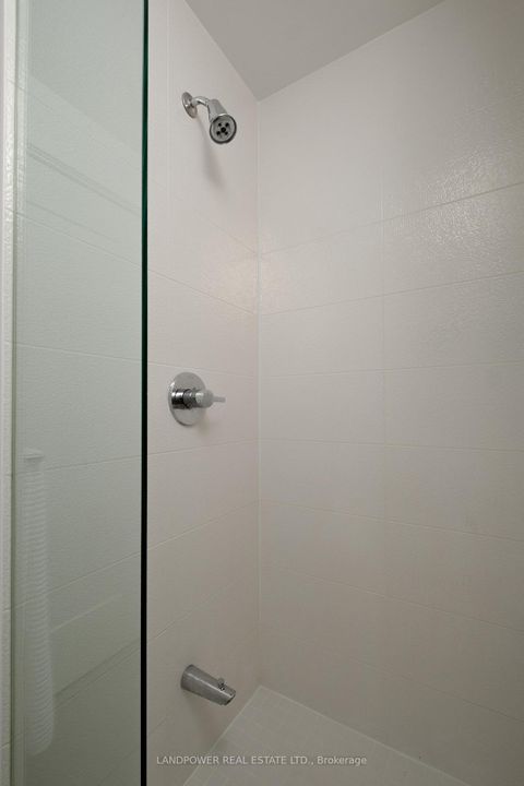 Photo 31 at 6210 - 10 York Street, Waterfront Communities C1, Toronto