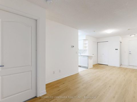 Photo 11 at 606 - 17 Barberry Place, Bayview Village, Toronto