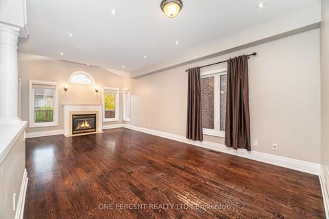 Photo 5 at 2432 Hilda Drive, JC Joshua Creek, Oakville