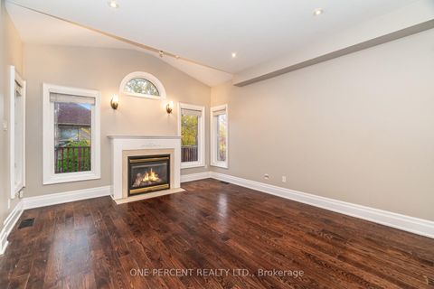 Photo 7 at 2432 Hilda Drive, JC Joshua Creek, Oakville