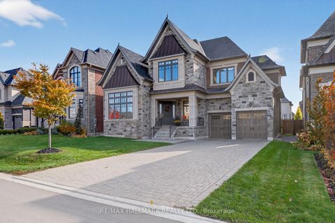 Photo 2 at 29 Secret Garden Court, Kleinburg, Vaughan