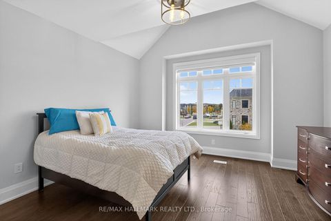 Photo 35 at 29 Secret Garden Court, Kleinburg, Vaughan