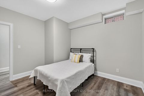 Photo 43 at 29 Secret Garden Court, Kleinburg, Vaughan