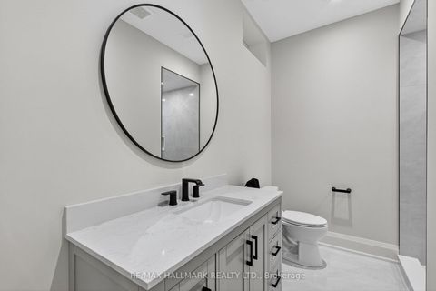 Photo 44 at 29 Secret Garden Court, Kleinburg, Vaughan