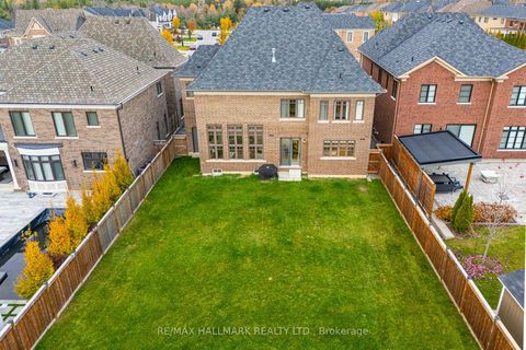 Photo 48 at 29 Secret Garden Court, Kleinburg, Vaughan