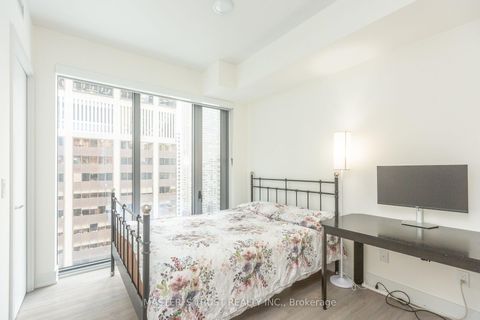 Photo 10 at 2006 - 8 Cumberland Street, Annex, Toronto