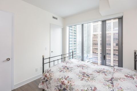 Photo 12 at 2006 - 8 Cumberland Street, Annex, Toronto