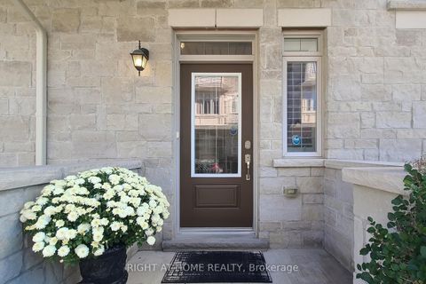 Photo 2 at 2003 DEERVIEW Common, BC Bronte Creek, Oakville