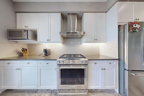 Photo 12 at 2003 DEERVIEW Common, BC Bronte Creek, Oakville