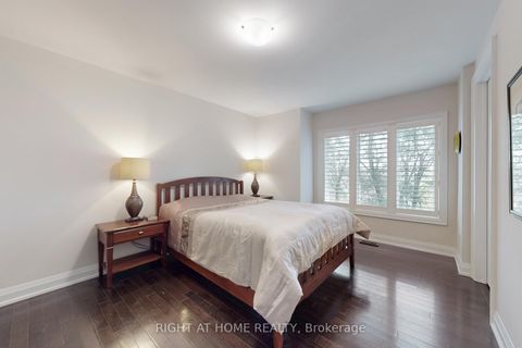 Photo 17 at 2003 DEERVIEW Common, BC Bronte Creek, Oakville