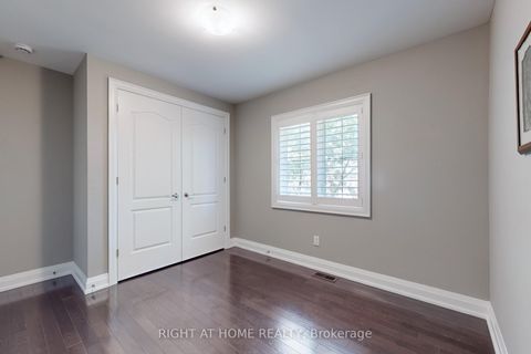 Photo 20 at 2003 DEERVIEW Common, BC Bronte Creek, Oakville