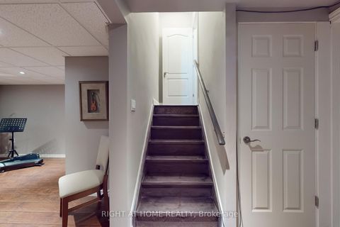 Photo 36 at 2003 DEERVIEW Common, BC Bronte Creek, Oakville