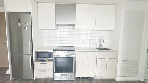 Photo 2 at 4313 - 251 Jarvis Street, Yonge Corridor, Toronto