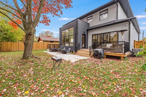 Photo 1 at 518 Sherin Drive, WO West, Oakville