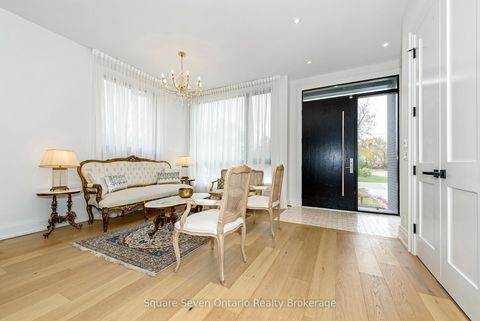 Photo 8 at 518 Sherin Drive, WO West, Oakville