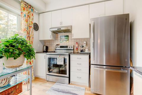 Photo 17 at 85 - 119b The Queensway, Swansea, Toronto