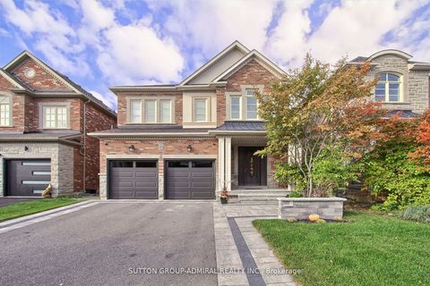 Photo 1 at 8 Aegis Drive, Patterson, Vaughan