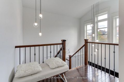 Photo 30 at 8 Aegis Drive, Patterson, Vaughan