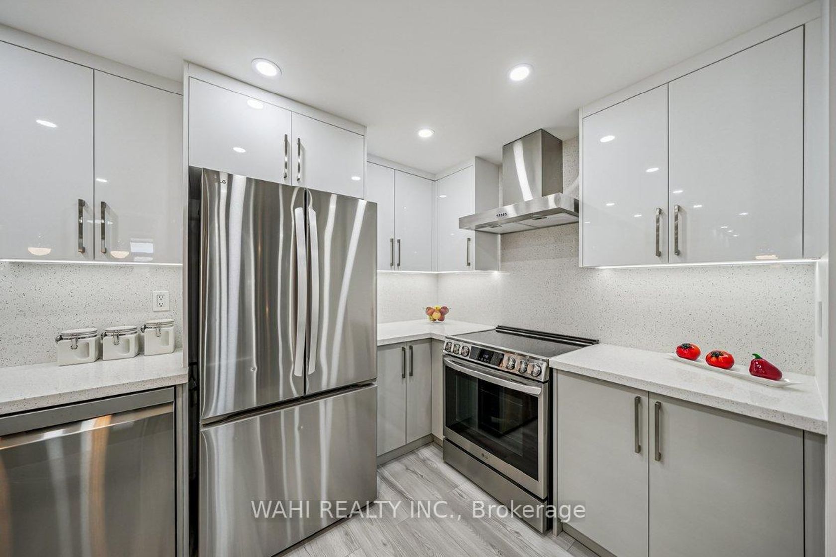 1003 - 299 Mill Road, Markland Wood, Toronto 