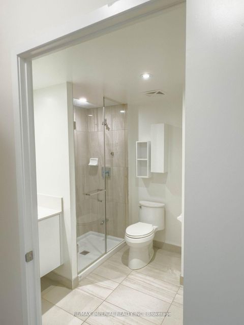 Photo 9 at 2203 Nt - 99 Broadway Avenue, Mount Pleasant West, Toronto