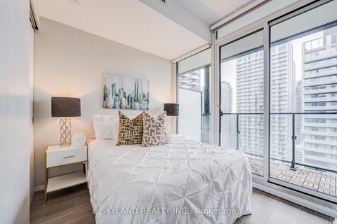 Photo 10 at 3211 - 125 Peter Street, Waterfront Communities C1, Toronto