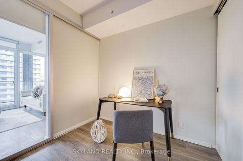 Photo 12 at 3211 - 125 Peter Street, Waterfront Communities C1, Toronto