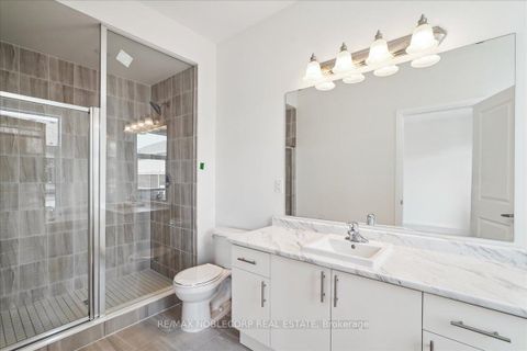 Photo 16 at 16 Tay Lane, Rural Richmond Hill, Richmond Hill