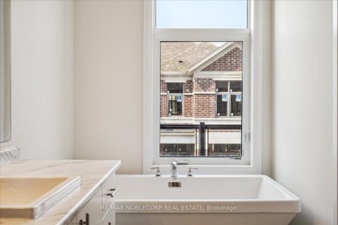 Photo 17 at 16 Tay Lane, Rural Richmond Hill, Richmond Hill