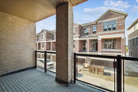 Photo 24 at 16 Tay Lane, Rural Richmond Hill, Richmond Hill