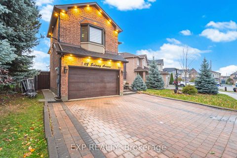 Photo 3 at 118 Solway Avenue, Maple, Vaughan