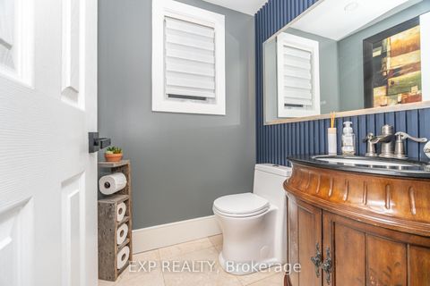 Photo 19 at 118 Solway Avenue, Maple, Vaughan