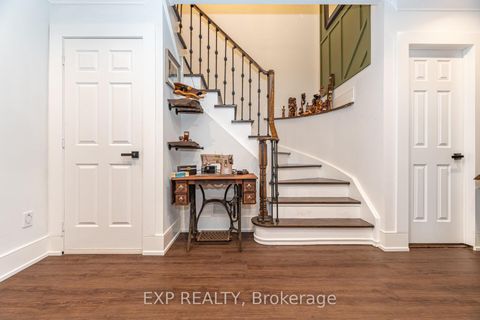 Photo 20 at 118 Solway Avenue, Maple, Vaughan