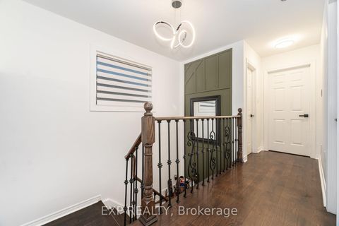 Photo 24 at 118 Solway Avenue, Maple, Vaughan