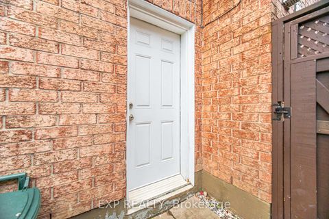 Photo 36 at 118 Solway Avenue, Maple, Vaughan