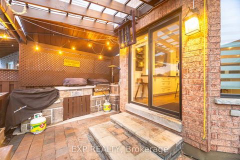 Photo 37 at 118 Solway Avenue, Maple, Vaughan