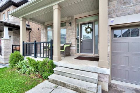 Photo 1 at 1029 Barton Way, Rural Innisfil, Innisfil