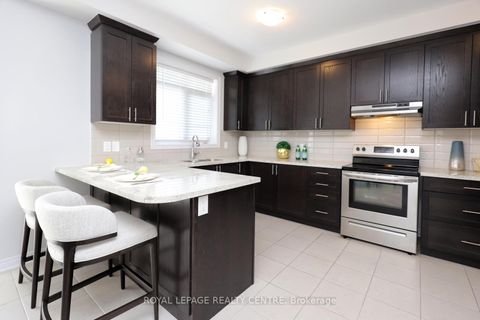 Photo 11 at 3020 George Savage Avenue, GO Glenorchy, Oakville