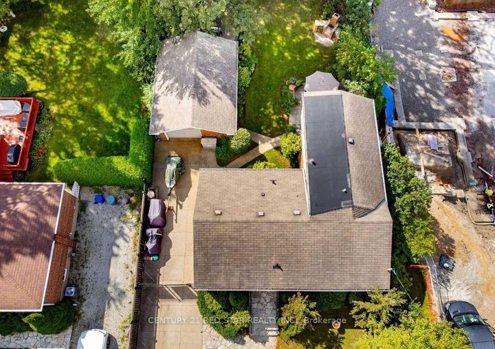 Photo 5 at 550 Fourth Line, WO West, Oakville