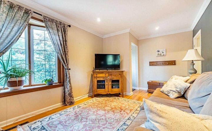 Photo 10 at 550 Fourth Line, WO West, Oakville