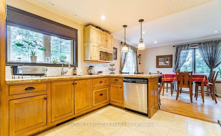 Photo 20 at 550 Fourth Line, WO West, Oakville